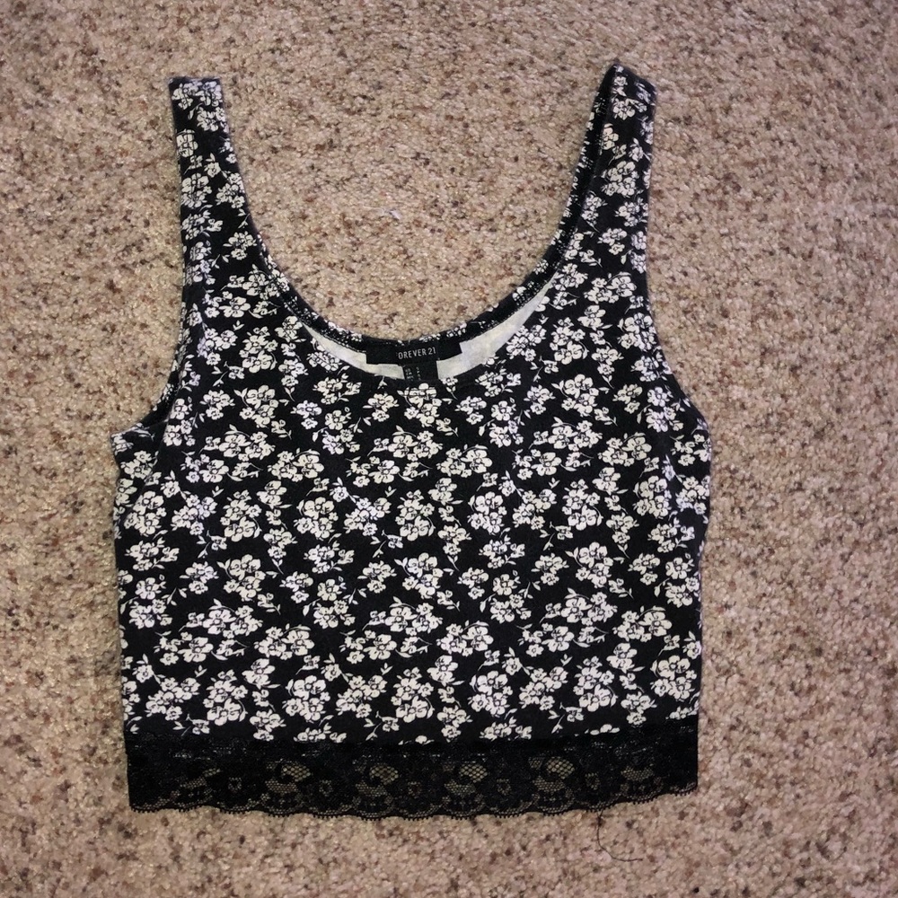 black and white flower crop top